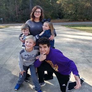 Meet your Posher, Mallory